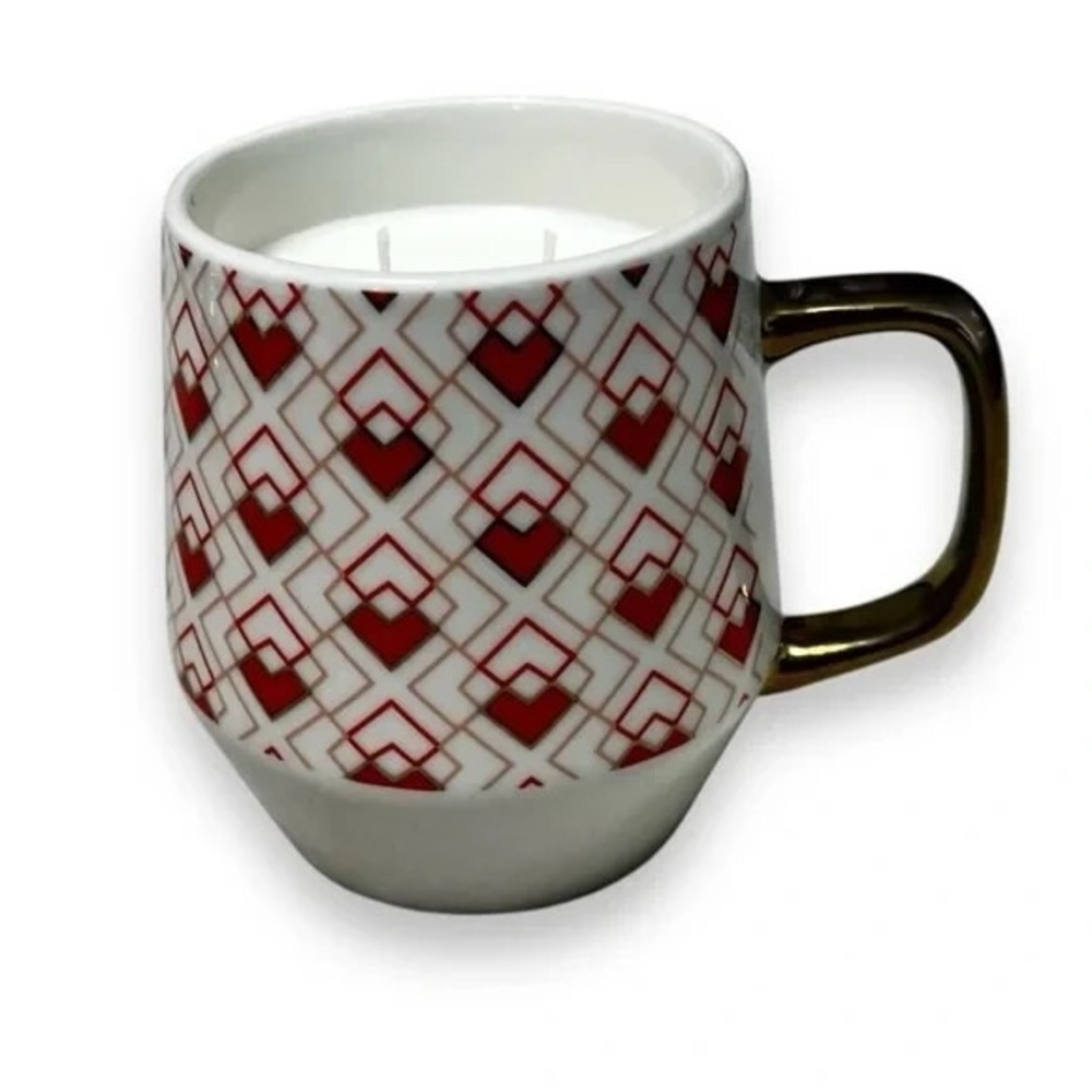 Clean Fresh Scented Handmade Candle in Red and White Coffee Mug 21.6 fl oz‎ E104